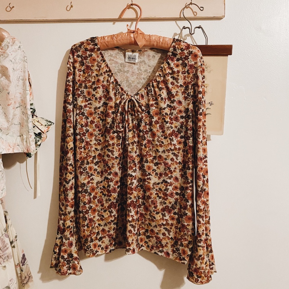 Floral Peasant top